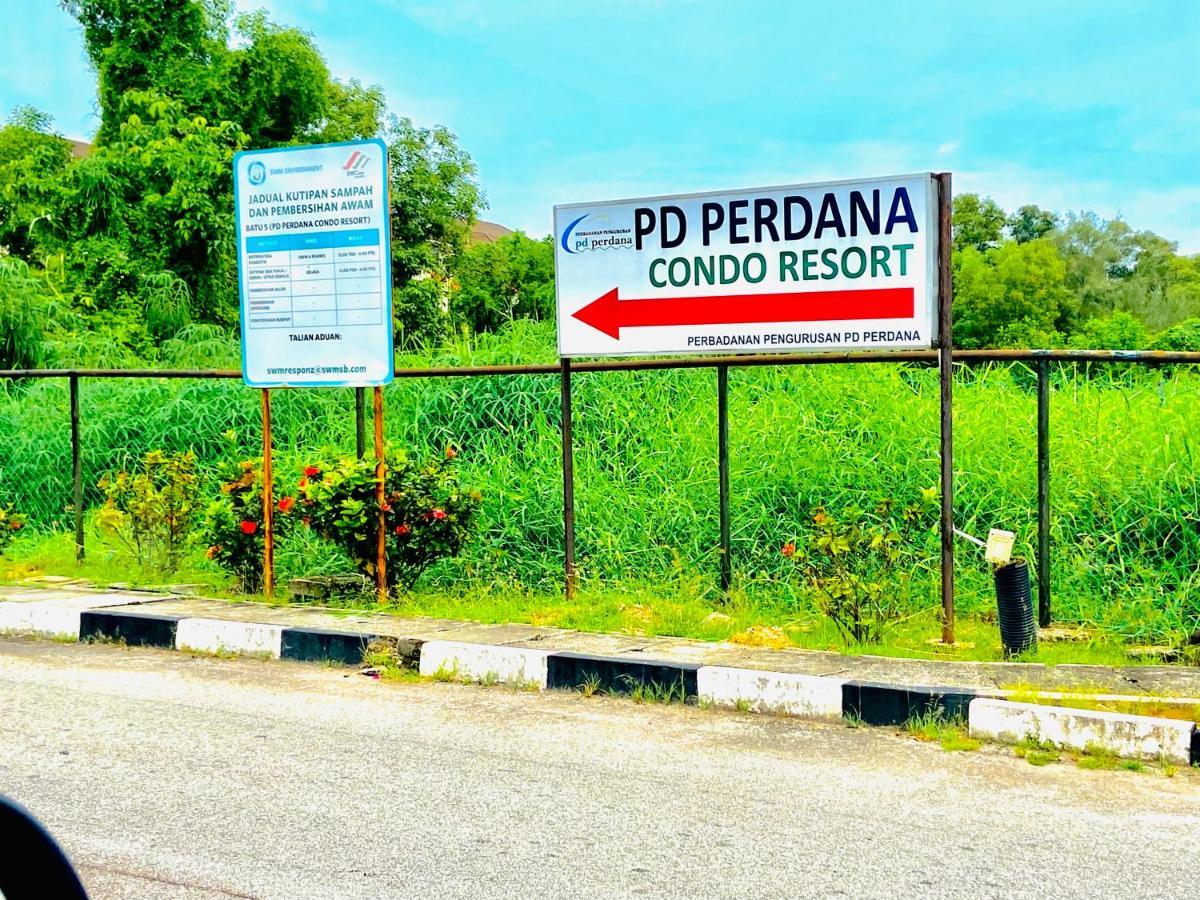 Smilez Homestay H102 & A306 At Pd Perdana Kondo Resort Port Dickson Ngoại thất bức ảnh