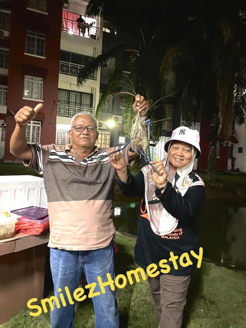 Smilez Homestay H102 & A306 At Pd Perdana Kondo Resort Port Dickson Ngoại thất bức ảnh