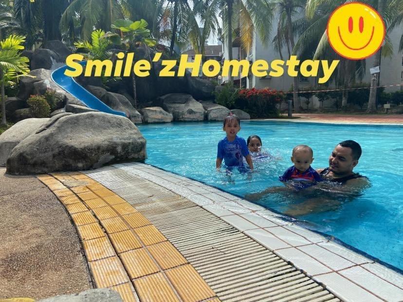 Smilez Homestay H102 & A306 At Pd Perdana Kondo Resort Port Dickson Ngoại thất bức ảnh